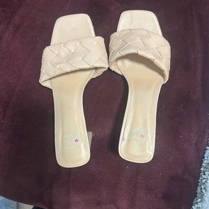 Summer heels
